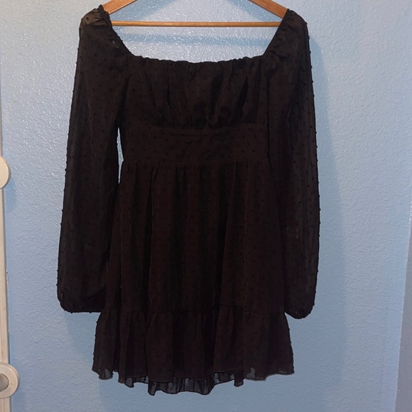 Women’s black SHEIN small mini dress with sheer sleeves and open back - Picture 1 of 5